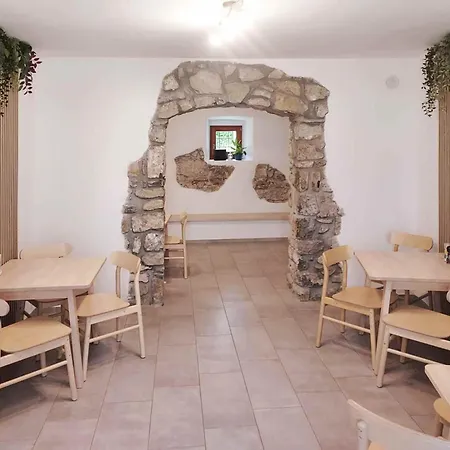 Soca Bed & Breakfast Kanal