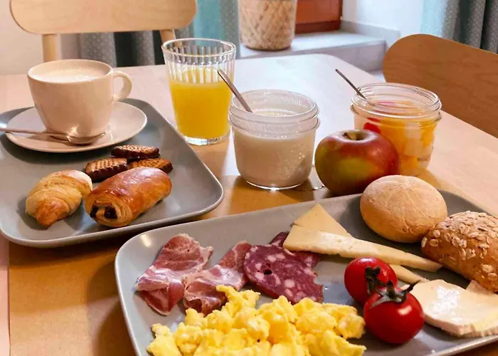 Nočitev z zajtrkom Soca Kanal